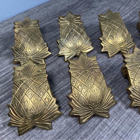 10 - Solid Brass Pineapple Napkin Rings Southern Hospitality - Picture 2 of 10